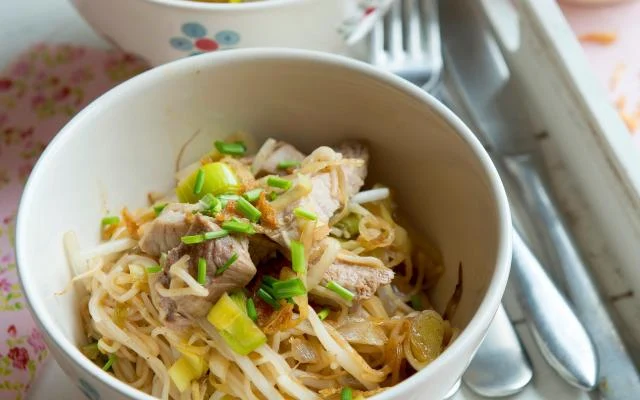 Bami goreng met varkenslapjes